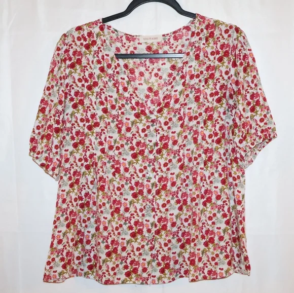 Anthropologie Solitaire Red Floral Peasant/Bohemian Blouse. Large. - Picture 1 of 11